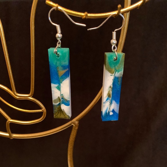 Resin Earring set - Picture 1 of 2